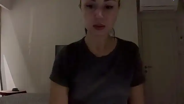 Gilin1 online show from November 18, 7:50 pm