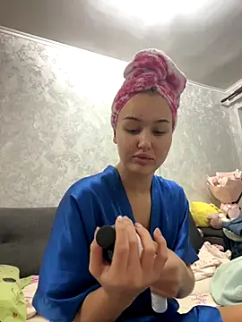 CandyVice online show from October 18, 1:57 pm