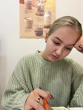 CandyVice online show from November 12, 5:17 pm