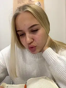 CandyVice online show from November 21, 5:12 pm