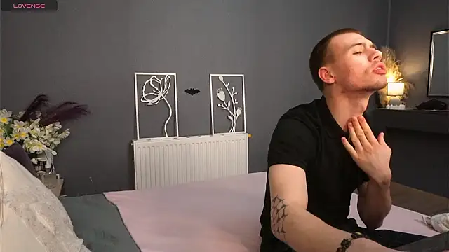 Garden of Eden  online show from February 23, 4:14 am