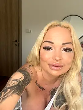 shortybig official online show from December 15, 7:36 am