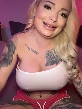 shortybig official online show from April 1, 4:03 am