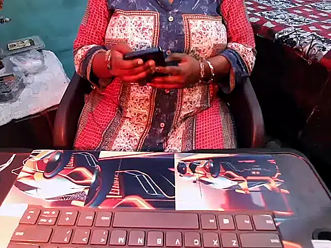 PREETI BABY online show from April 15, 4:33 pm