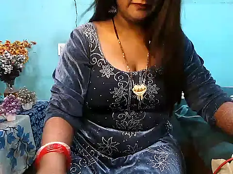 PREETI BABY online show from October 11, 4:46 am