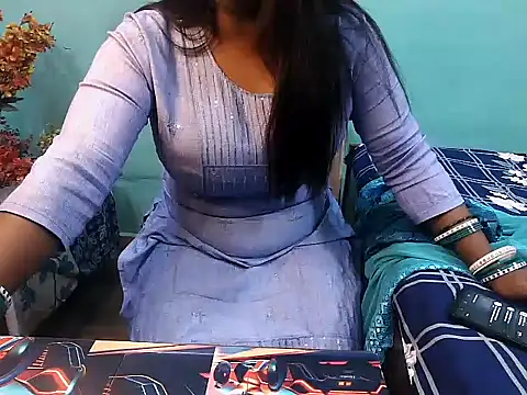 Snapshot of PREETI_BABY chatting on November 4, 4:38 am PREETI BABY online show from November 4, 4:38 am
