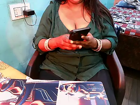 PREETI BABY online show from April 2, 3:35 am