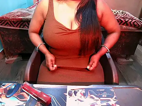 Snapshot of PREETI_BABY chatting on February 13, 7:30 am PREETI BABY online show from February 13, 7:30 am