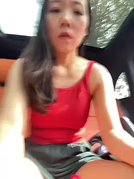 Snapshot of xinmeng-000 chatting on October 31, 4:09 am xinmeng-000 online show from October 31, 4:09 am