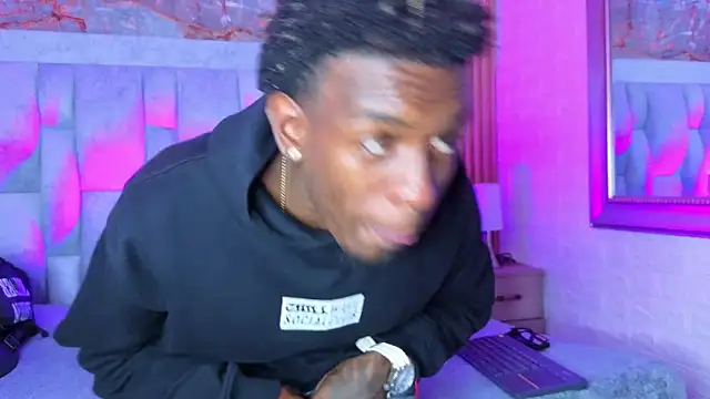 pipedark  online show from October 11, 3:18 am