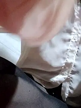 Maria2299 online show from March 31, 8:55 pm