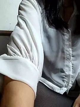 Maria2299 online show from February 11, 7:36 pm