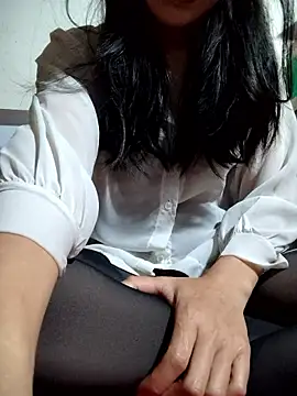 Maria2299 online show from March 27, 5:14 pm