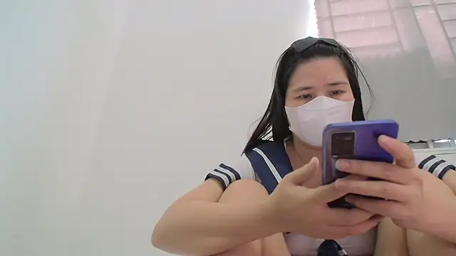 Grass 99 online show from March 27, 6:00 am