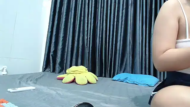 Grass 99 online show from November 25, 1:39 am