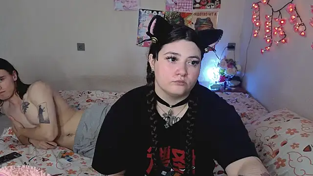 Snapshot of mirana_blade chatting on July 17, 8:33 am mirana blade online show from July 17, 8:33 am