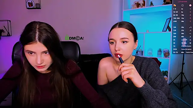 lissa night online show from November 14, 12:42 pm