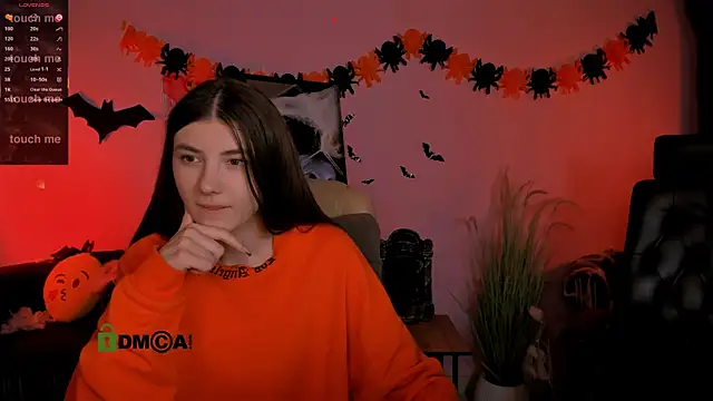 lissa night online show from November 2, 3:50 pm