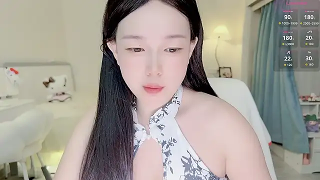 Snapshot of Bella_Ava chatting on May 31, 6:09 pm Bella Ava online show from May 31, 6:09 pm