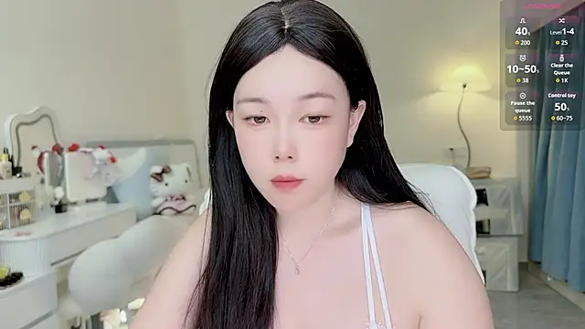 Bella Ava online show from May 13, 10:17 pm