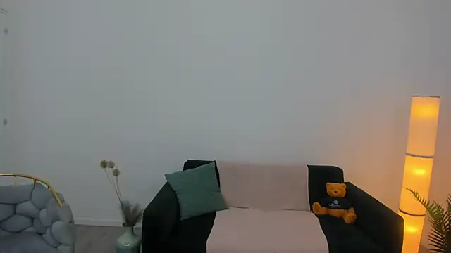 Snapshot of Arya_Lexy chatting on November 9, 7:18 pm Arya Lexy online show from November 9, 7:18 pm