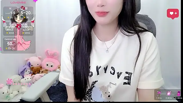 HanaYourlove online show from May 10, 1:14 pm