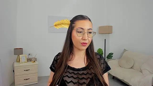 Snapshot of Kylie_Kathy chatting on July 10, 6:52 pm Kylie Kathy online show from July 10, 6:52 pm