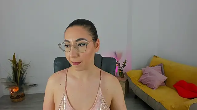 Kylie Kathy online show from October 25, 2:39 pm