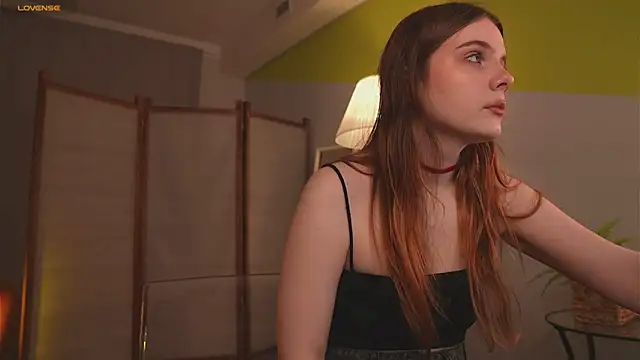 Lu  Lane online show from September 26, 8:32 am