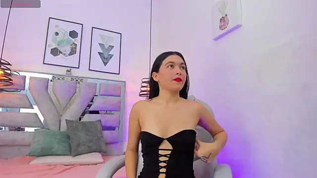 Snapshot of Ambar_Cullen chatting on November 10, 8:36 pm Ambar Cullen online show from November 10, 8:36 pm