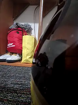 uratre online show from December 19, 9:22 am