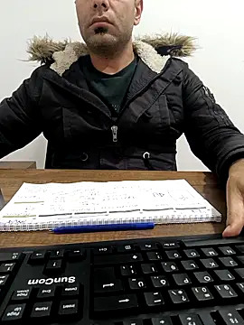 Snapshot of Yaman_33 chatting on February 21, 6:04 am Yaman 33 online show from February 21, 6:04 am