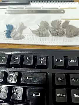 Snapshot of Yaman_33 chatting on February 16, 6:12 am Yaman 33 online show from February 16, 6:12 am