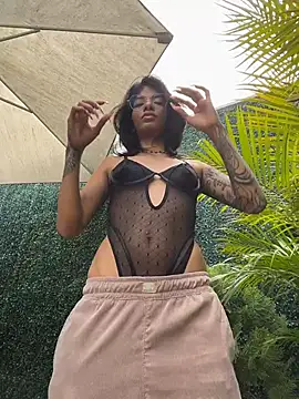 TweetiePieXXX online show from February 24, 9:04 pm