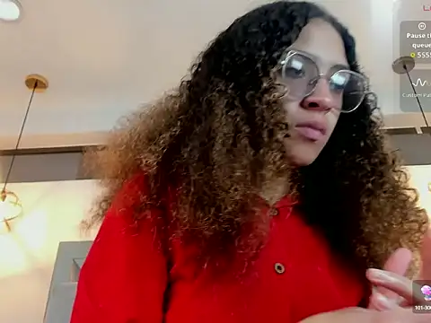 Hanna Cornee  online show from September 20, 2:00 pm