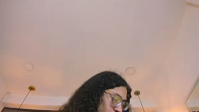 Hanna Cornee  online show from January 12, 1:29 pm