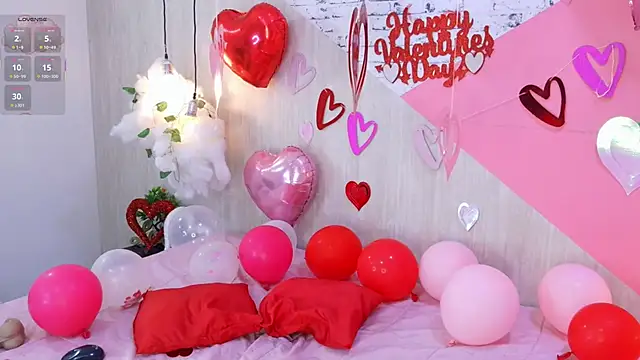 sophia brunette  online show from February 14, 11:43 am