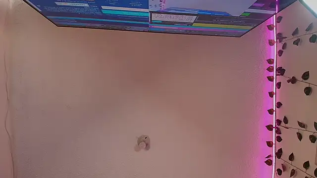 Barbiie 98 online show from February 21, 2:19 pm