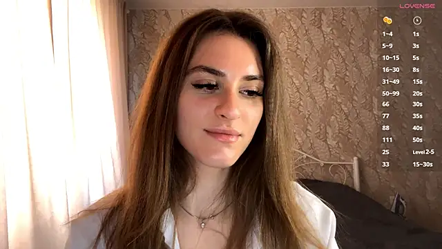 miainheat online show from October 8, 8:38 am