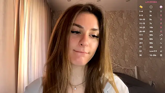 miainheat online show from October 7, 8:04 am