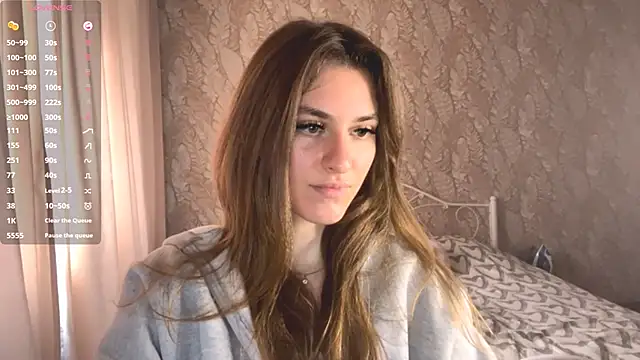 miainheat online show from September 18, 8:28 am