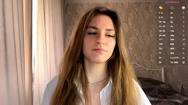 miainheat online show from October 9, 9:10 am