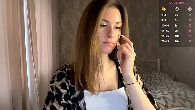 miainheat online show from December 17, 9:14 am