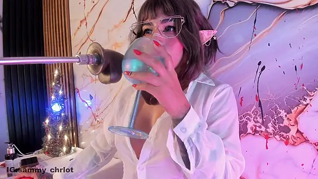 Sammy charlot online show from December 17, 9:09 pm