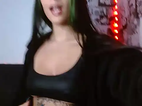 Chloe paytone online show from April 7, 9:49 pm