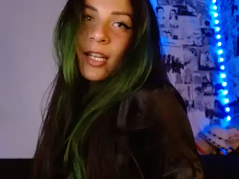 Chloe paytone online show from April 12, 1:20 am