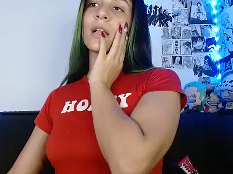 Snapshot of Chloe_paytone chatting on May 24, 11:26 pm Chloe paytone online show from May 24, 11:26 pm