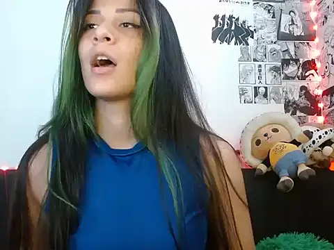 Snapshot of Chloe_paytone chatting on May 18, 8:57 pm Chloe paytone online show from May 18, 8:57 pm