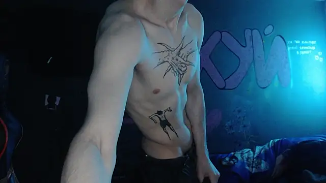 min1pekka online show from February 10, 11:15 pm