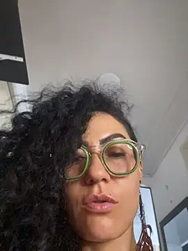 Koral369 online show from August 4, 9:41 pm
